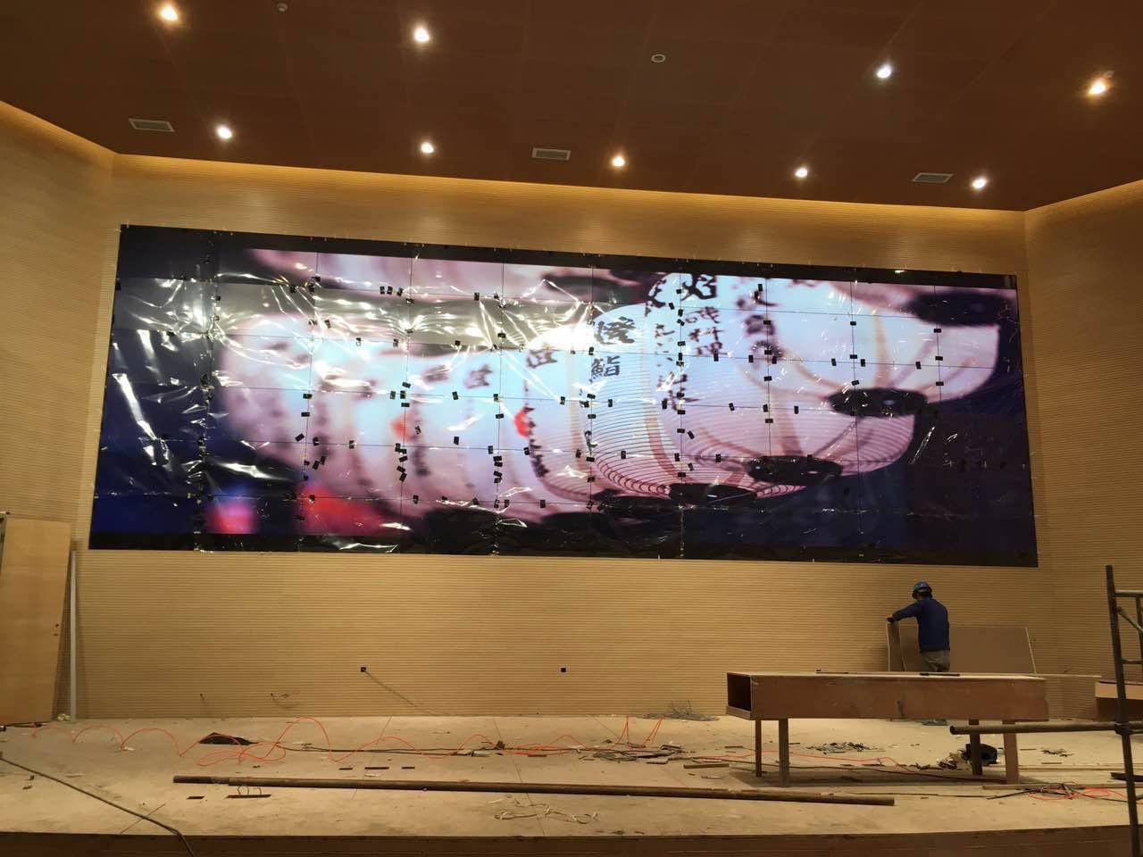 顯示屏安裝現場